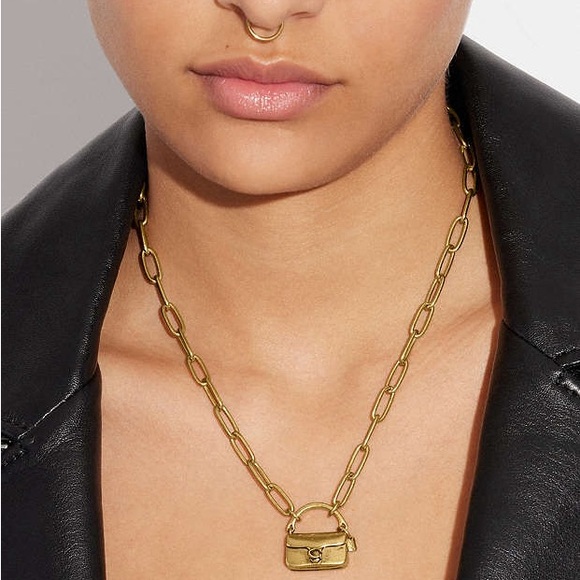 Coach Tabby necklace - Picture 3 of 5